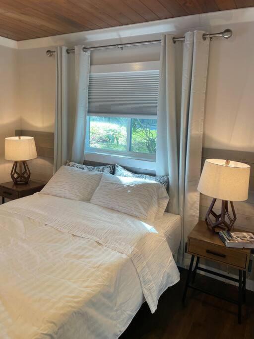 Shares Courtyard Luxury Apt - New! Rockledge Eksteriør bilde